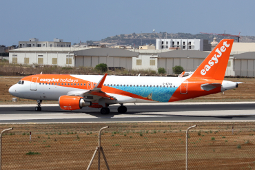 G-EZOA (6412) 2014 Airbus A320-214(WL)