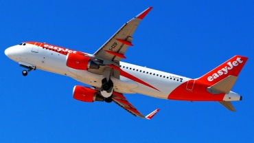 G-EZOP (6633) 2015 Airbus A320-214(WL)