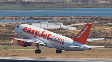 G-EZPG (2385) 2005 Airbus A319-111