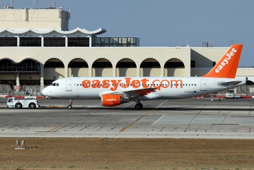 G-EZTG (3946) 2009 Airbus A320-214