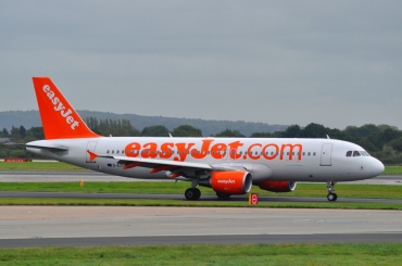 G-EZUD (4636) 2011 Airbus A320-214