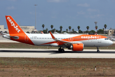 G-UZHG (8243) 2018 Airbus A320-251N
