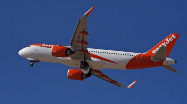 G-UZHL (8375) 2018 Airbus A320-251N
