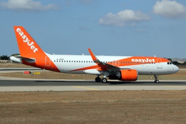 G-UZHY (8920) 2019 Airbus A320-251N
