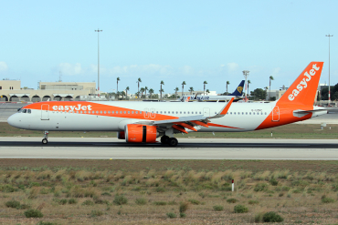 G-UZMC (8386) 2018 Airbus A321-251NX