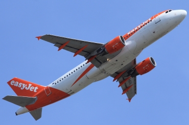 G-EZTA (3805) 2009 Airbus A320-214