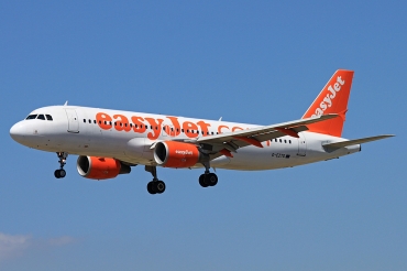 G-EZTD (3909) 2009 Airbus A320-214