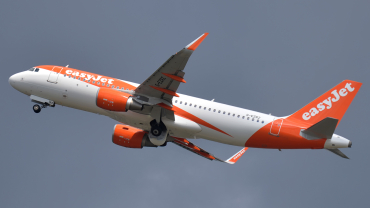 G-EZRZ (8358) 2018 Airbus A320-214(WL)