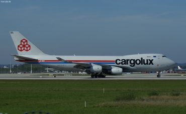 LX-UCV (33827) 2004 Boeing 747-4R7F