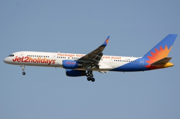 G-LSAN (26635) 1994 Boeing 757-2K2(WL)