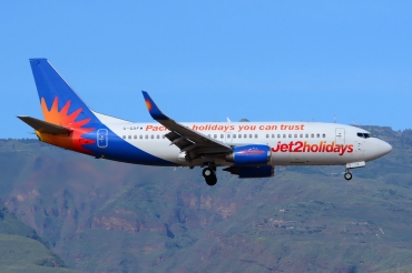 G-GDFM (28586) 1998 Boeing 737-36N(WL)