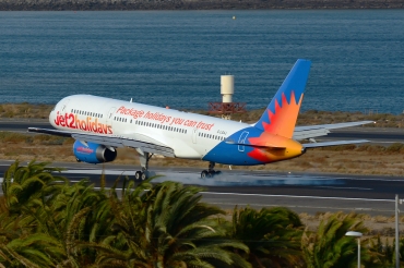 G-LSAJ (24793) 1990 Boeing 757-236