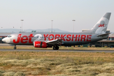G-CELB (23664) 1986 Boeing 737-377