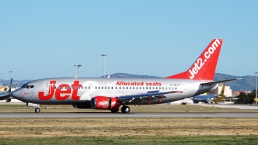 G-CELD (23832) 1987 Boeing 737-33A