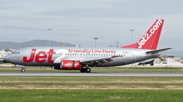 G-CELJ (23529) 1986 Boeing 737-330