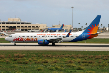 G-DRTA (33972) 2004 Boeing 737-85P(WL)