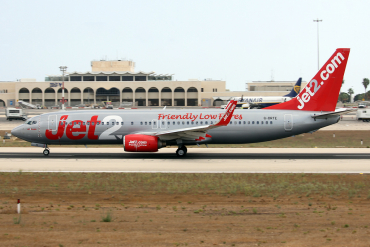 G-DRTE (28228) 2000 Boeing 737-8K5(WL)