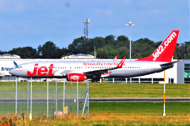 G-DRTY · Boeing 737-8AS(WL) · (BRS / EGGD)