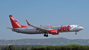 G-GDFP (28177) 1998 Boeing 737-8Z9 WL