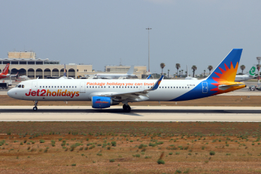 G-HLYA (6038) 2014 Airbus A321-211(WL)