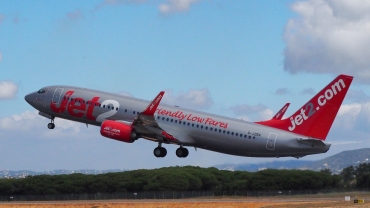 G-JZBA (63157) 2017 Boeing 737-8MG(WL)