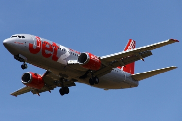 G-CELA (23663) 1986 Boeing 737-377