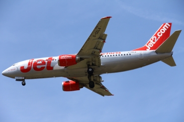 G-CELA (23663) 1986 Boeing 737-377