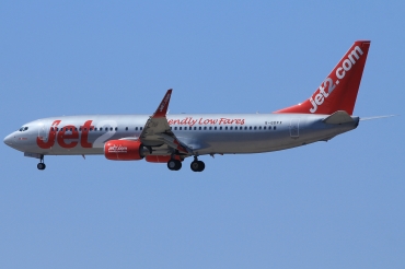 G-GDFX (27987) 2000 Boeing 737-8K5(WL)