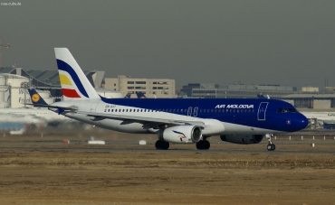 ER-AXT (cn 0249) Airbus A320-231