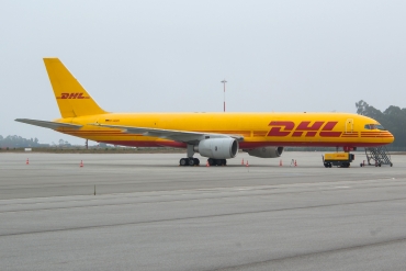 D-ALEI (23493) 1986 Boeing 757-236(SF)