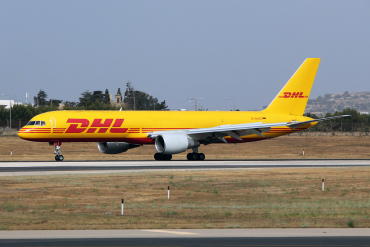 D-ALEO (29443) 1998 Boeing 757-2Q8(F)