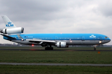 PH-KCE (48559) 1994 McDonnell Douglas MD-11