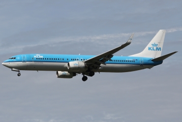 PH-BXP (29600) 2001 Boeing 737-9K2(WL)