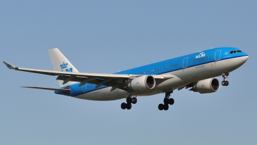 PH-AOA (682) 2005 Airbus A330-203