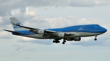 PH-BFT (28459) 1997 Boeing 747-406