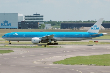 PH-BVC (37582) 2009 Boeing 777-306/ER