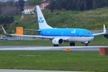 PH-BGL (30369) 2010 Boeing 737-7K2(WL)