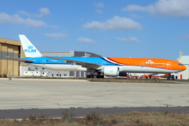 PH-BVA (35671) 2008 Boeing 777-306ER