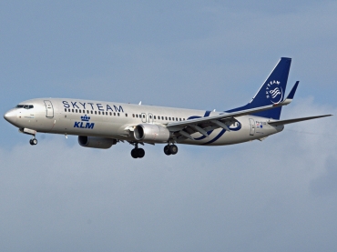 PH-BXO (29599) 2001 Boeing 737-9K2(WL)