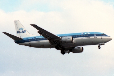 PH-BDN · Boeing 737-306 · (LHR / EGLL)