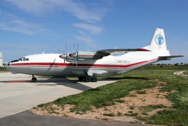 UR-CAJ (8346106) Antonov An-12BK