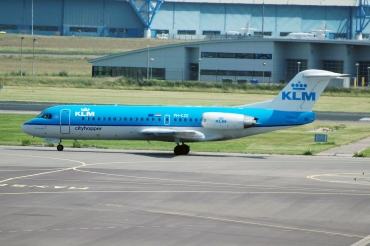 PH-KZE · Fokker 70 · (AMS / EHAM)