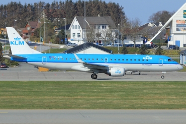 PH-EZG (19000315) Embraer 190-100STD