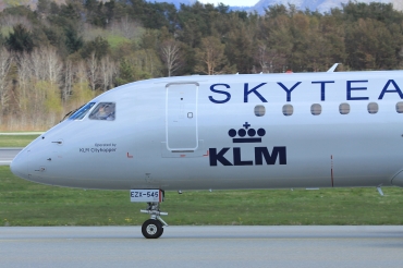 PH-EZX (19000545) Embraer 190-100STD