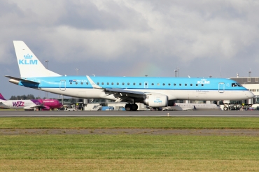 PH-EZS (19000380) Embraer 190-100STD