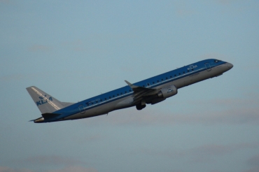 PH-EZZ (19000654) Embraer 190-100STD