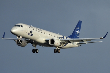 PH-EZX (19000545) Embraer 190-100STD