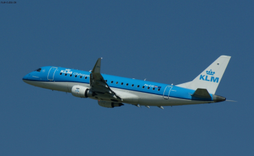 PH-EXS (17000702) 2017 Embraer 170-200STD