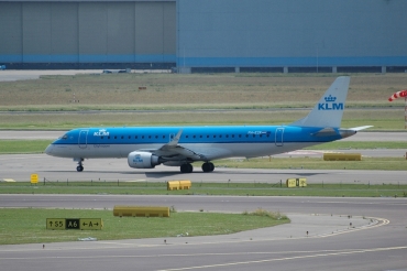 PH-EZR