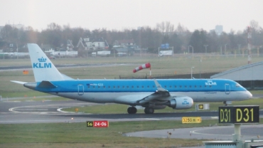 PH-EZZ (19000654) Embraer 190-100STD